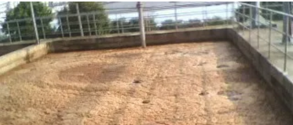 無(wú)錫田鑫化工分享曝氣池的泡沫顏色不同是怎么回事？